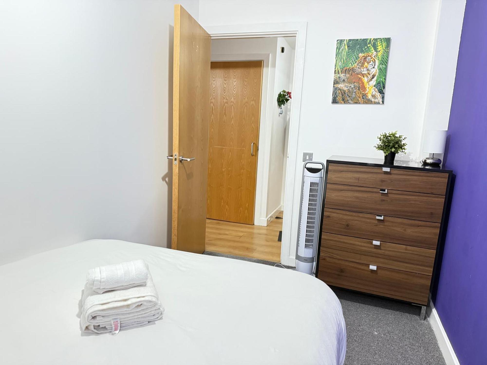London Luxury Holiday Home B חדר תמונה