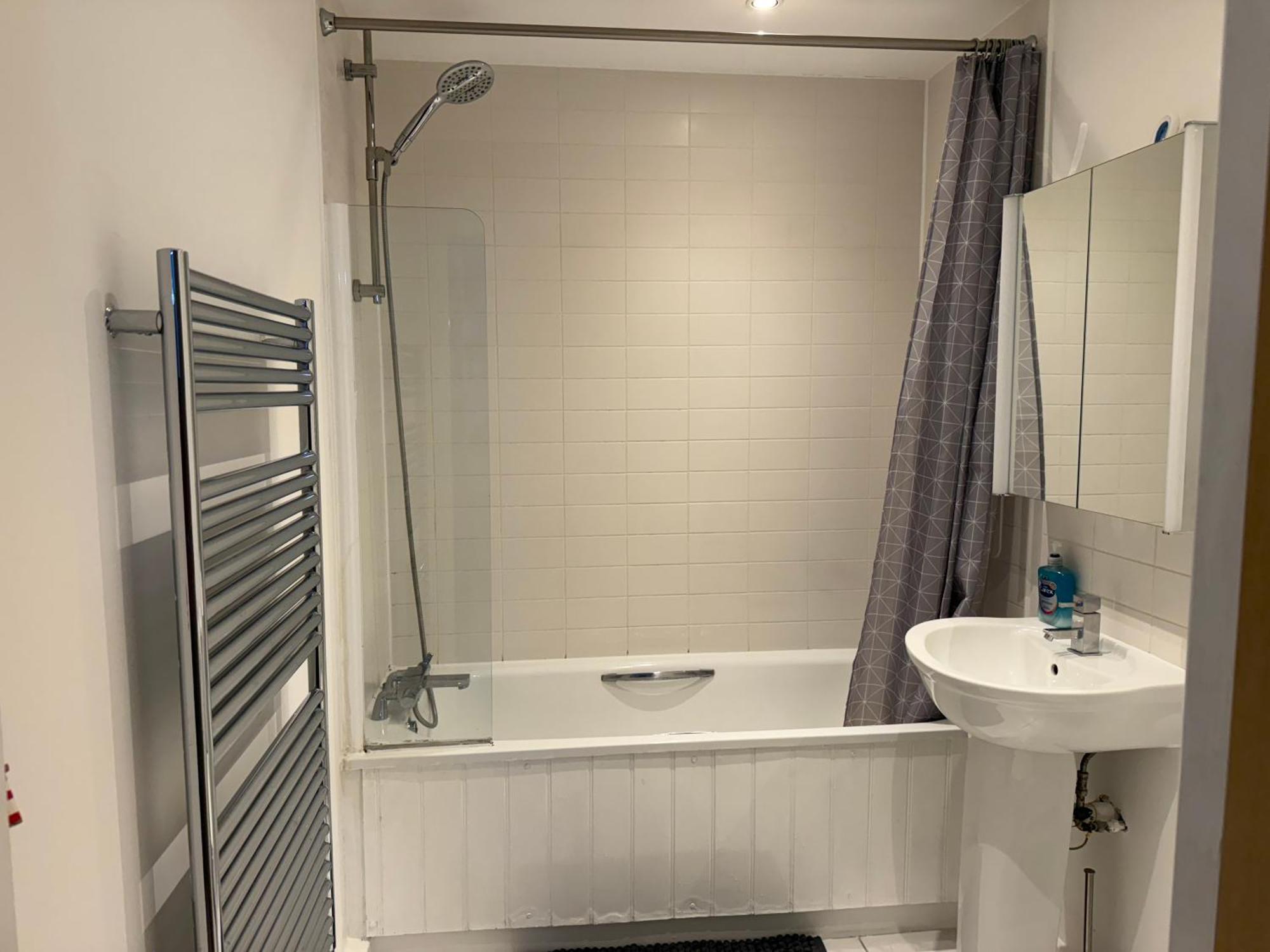 London Luxury Holiday Home B מראה חיצוני תמונה